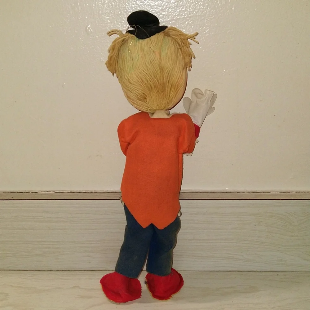 Vintage 1965 Holiday Fair Hobo Clown #D2/22D - Picture 2 of 6